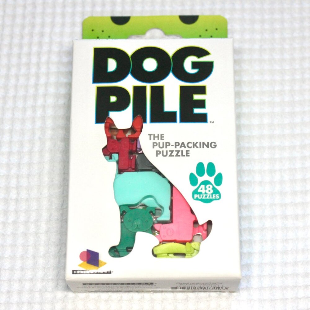 NWT Dog Pile: The Pup-Packing Puzzle Board Game